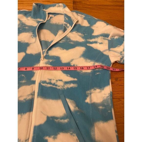 NWOT BP women's blue cloud patterned thin zip front slash pocket sweater size SM - Picture 6 of 7